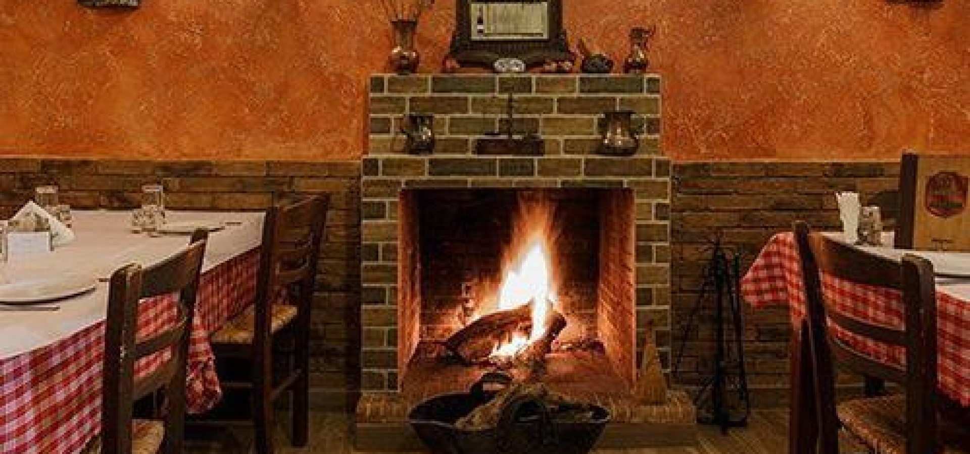 Χουχουλιάρικα τεβερνάκια και μεζεδοπωλεία με τζάκι